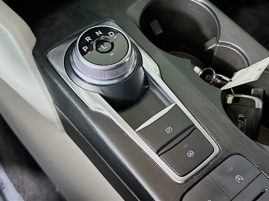 Thumbnail: 2024 Ford Escape - 19