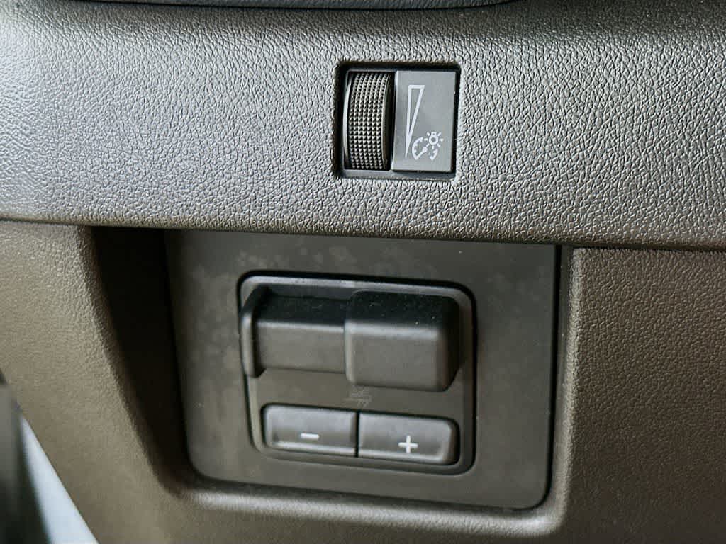 Thumbnail: 2023 GMC Canyon - 26