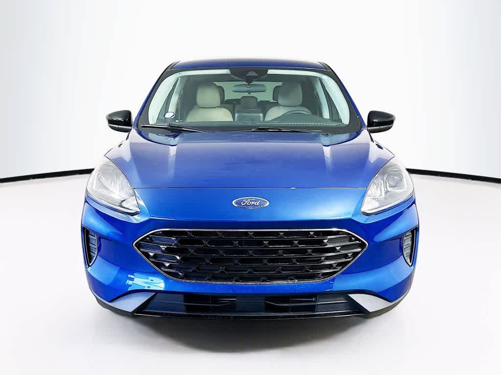 Thumbnail: 2022 Ford Escape - 6