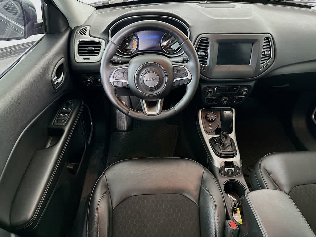 Thumbnail: 2018 Jeep Compass - 10