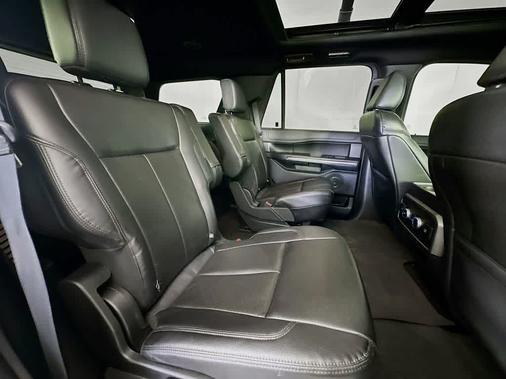 Thumbnail: 2021 Ford Expedition - 34