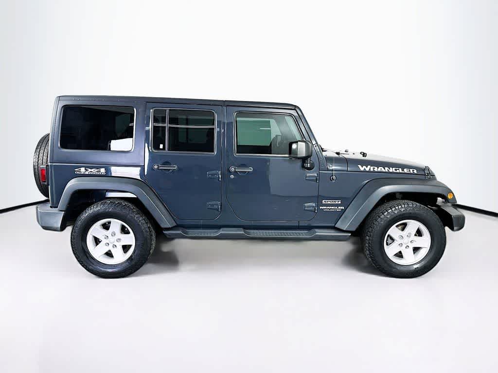 Thumbnail: 2017 Jeep Wrangler - 25