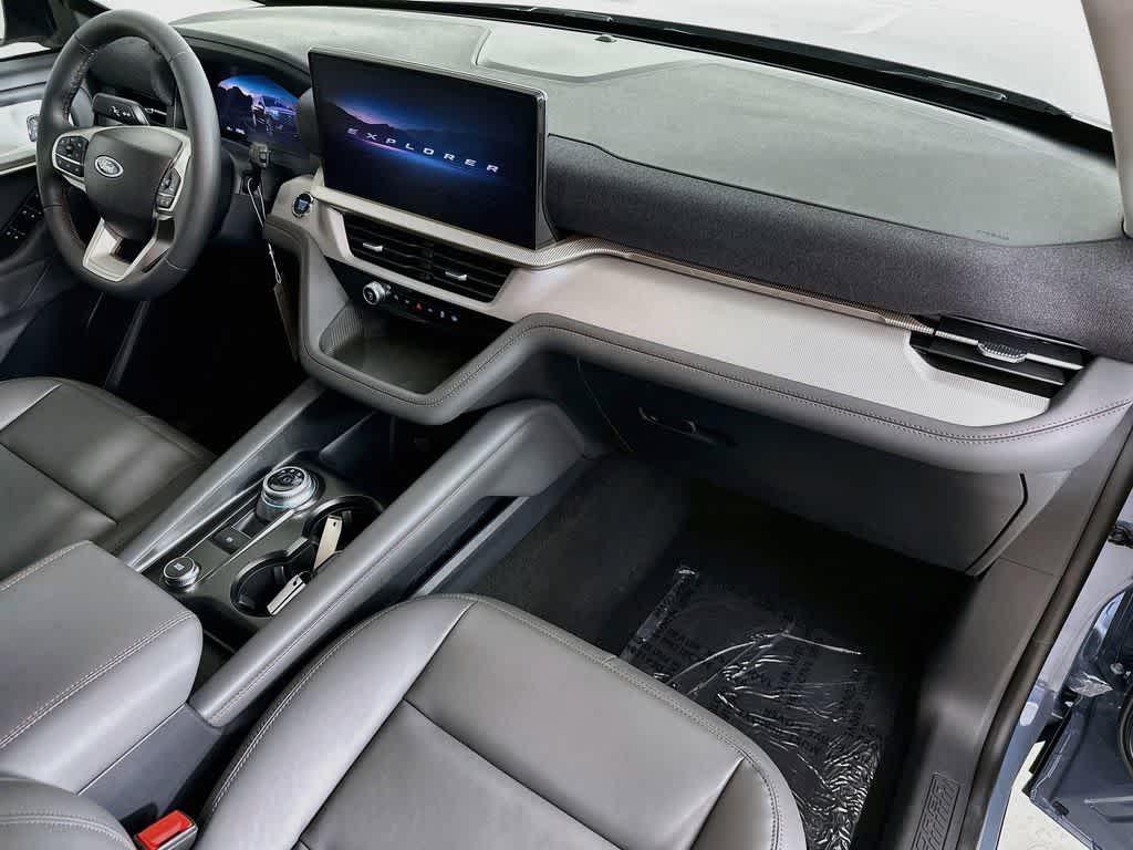 Thumbnail: 2026 Ford Explorer - 32