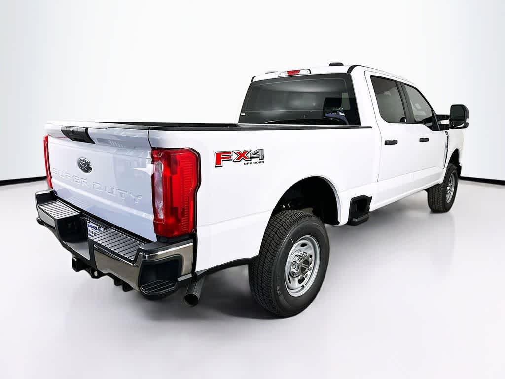 2025 Ford F-250  24