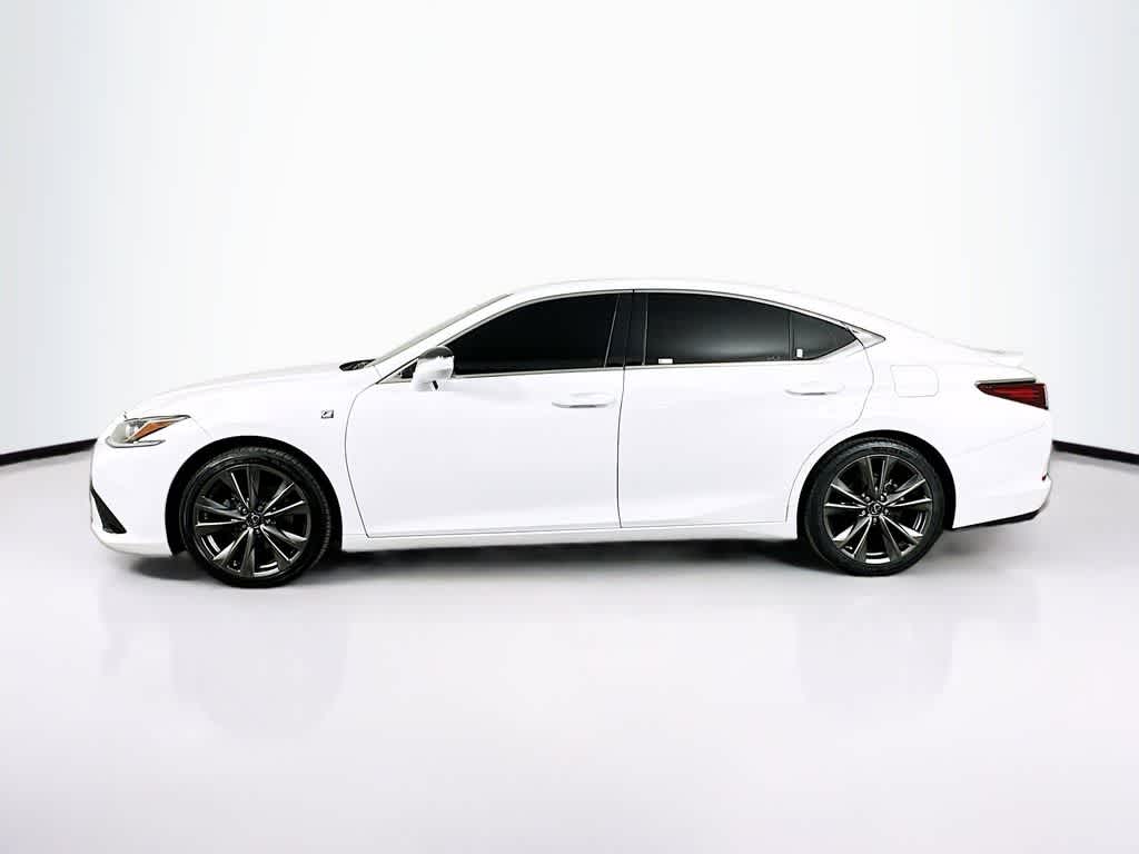 Thumbnail: 2020 Lexus ES - 3