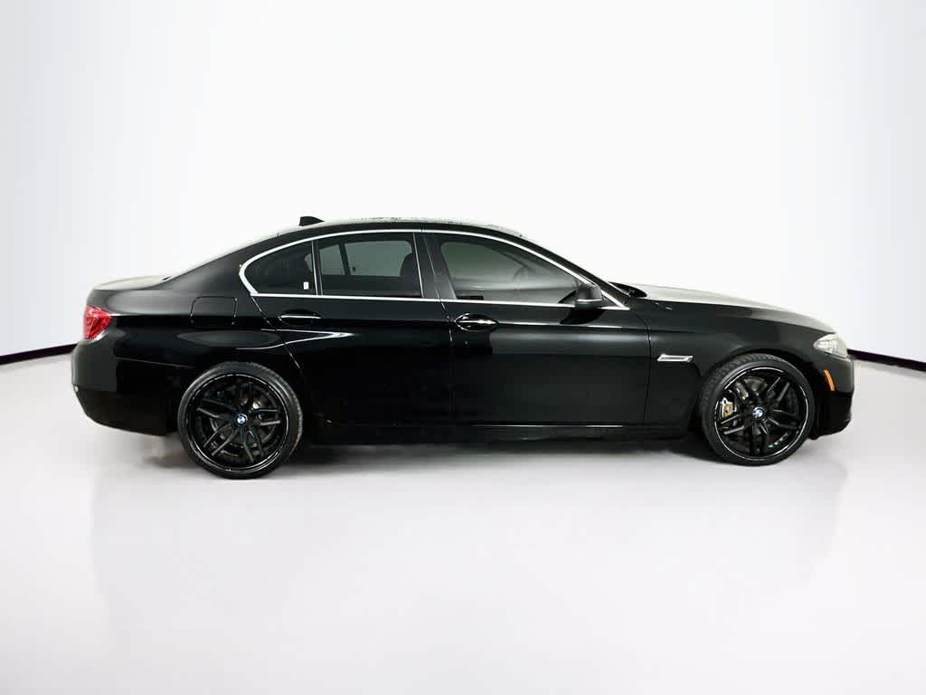 Thumbnail: 2015 BMW 5 Series - 26