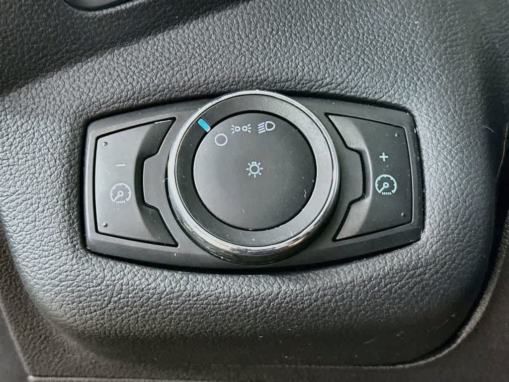 Thumbnail: 2013 Ford Escape - 25