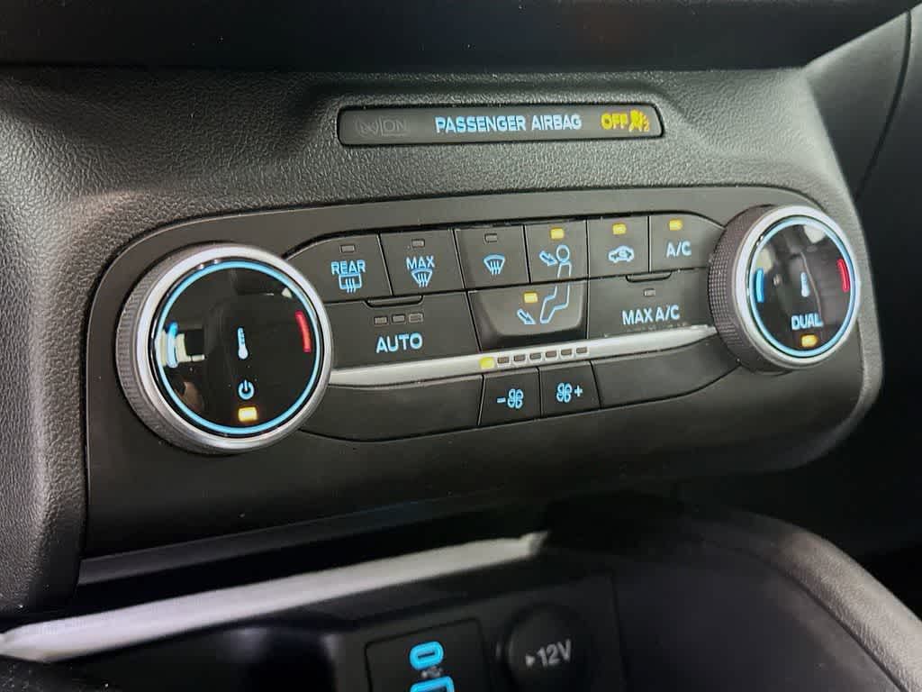 Thumbnail: 2023 Ford Escape - 19