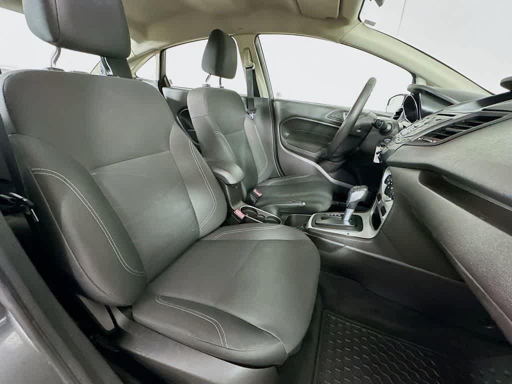 Thumbnail: 2016 Ford Fiesta - 14