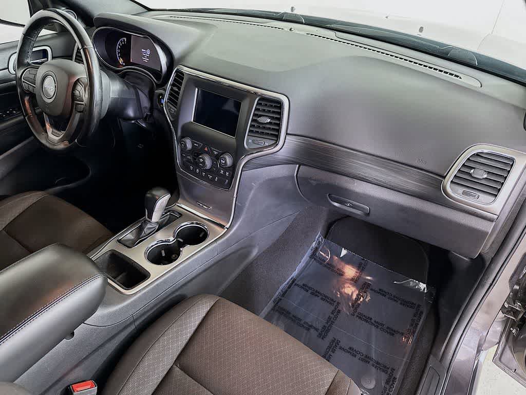 Thumbnail: 2021 Jeep Grand Cherokee - 32