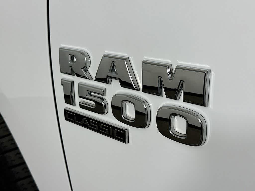 Thumbnail: 2024 RAM 1500 Classic - 7