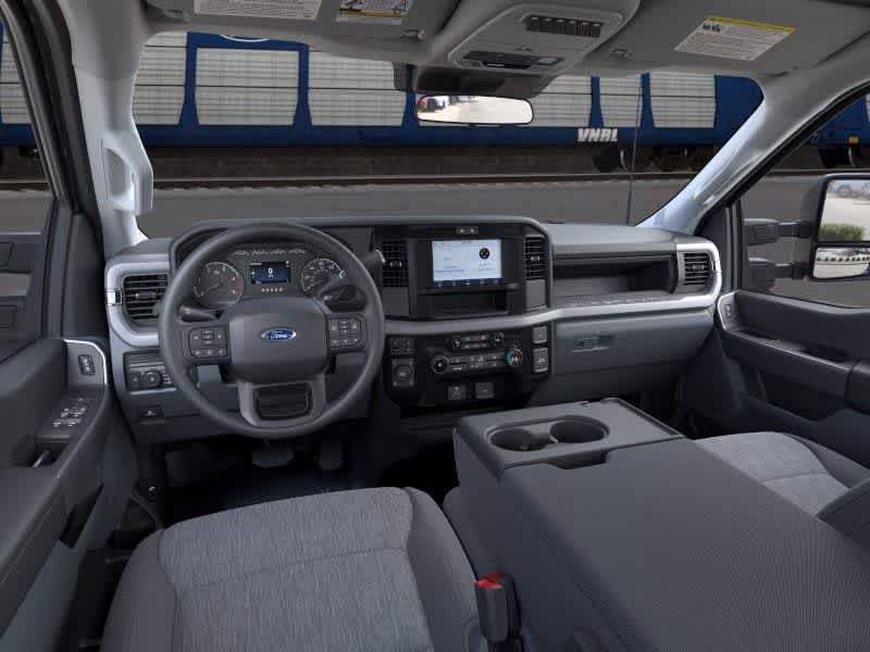 Thumbnail: 2025 Ford F-250 - 9
