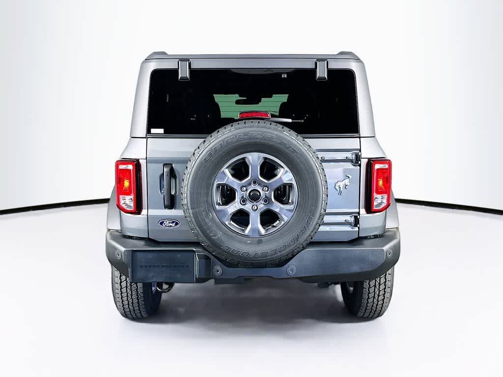 Thumbnail: 2026 Ford Bronco - 5