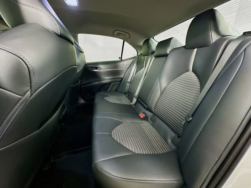 Thumbnail: 2020 Toyota Camry - 13