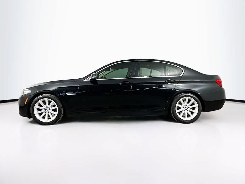 Thumbnail: 2015 BMW 5 Series - 3