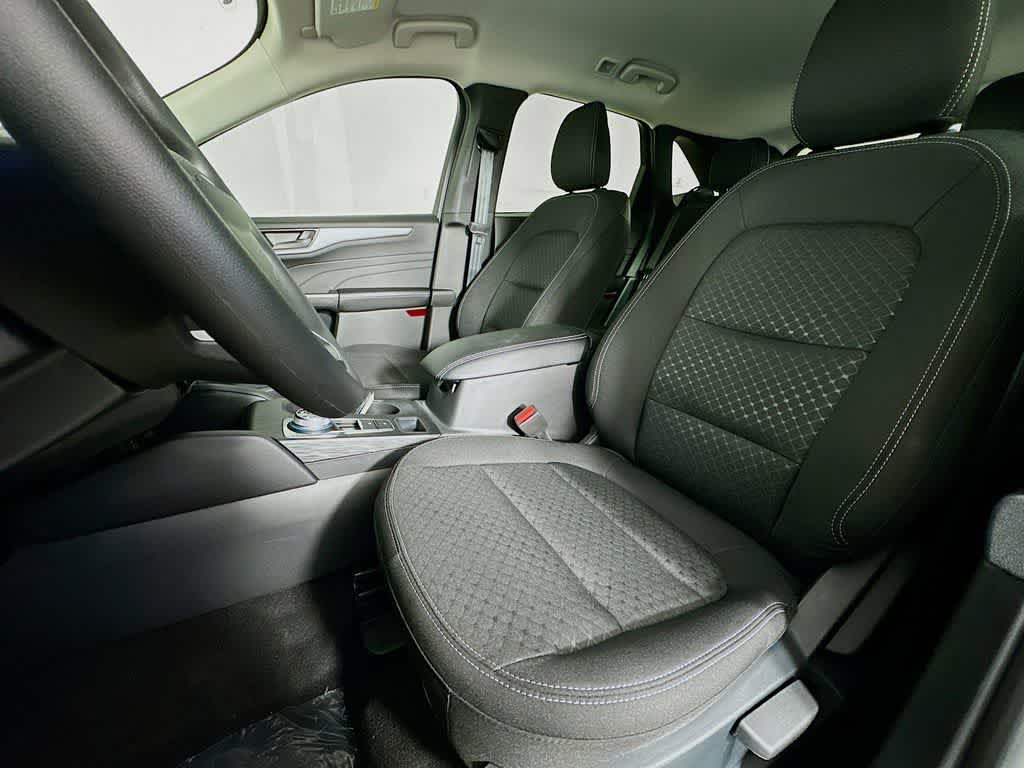 Thumbnail: 2025 Ford Escape - 12