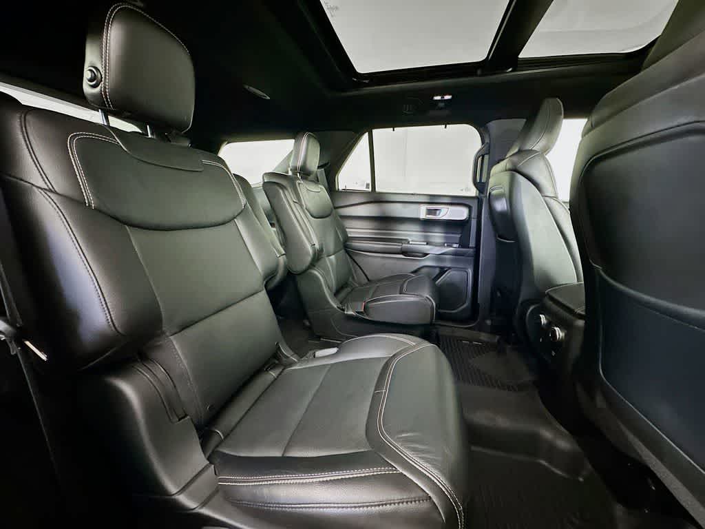 Thumbnail: 2020 Ford Explorer - 35
