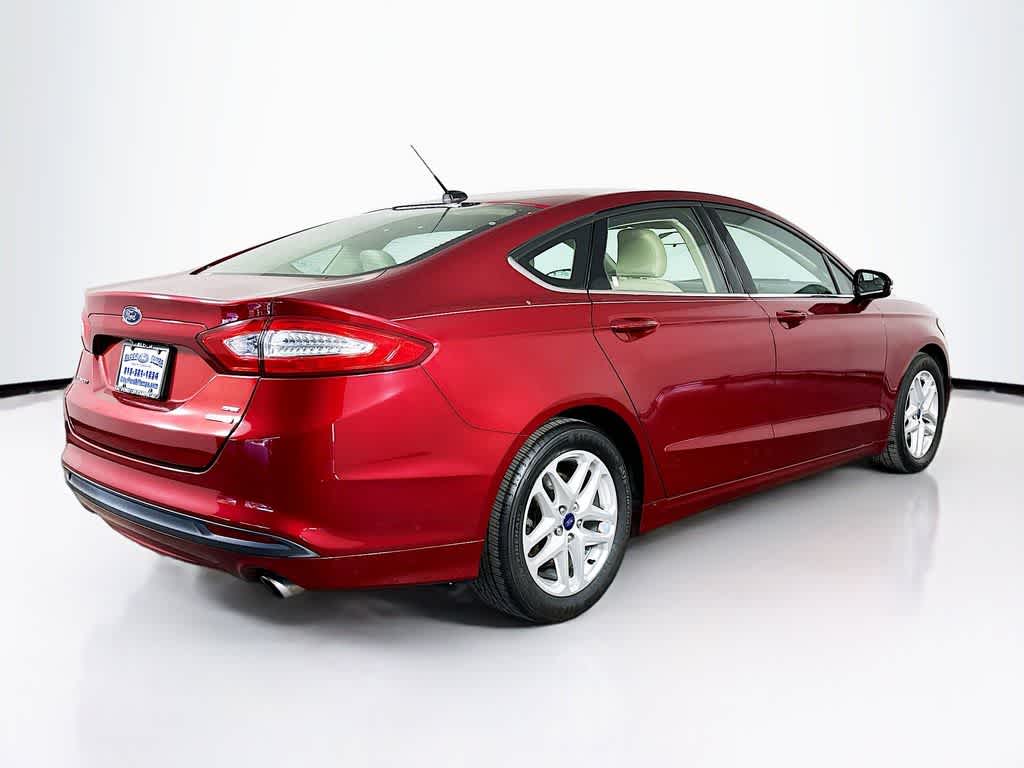 Thumbnail: 2015 Ford Fusion - 24