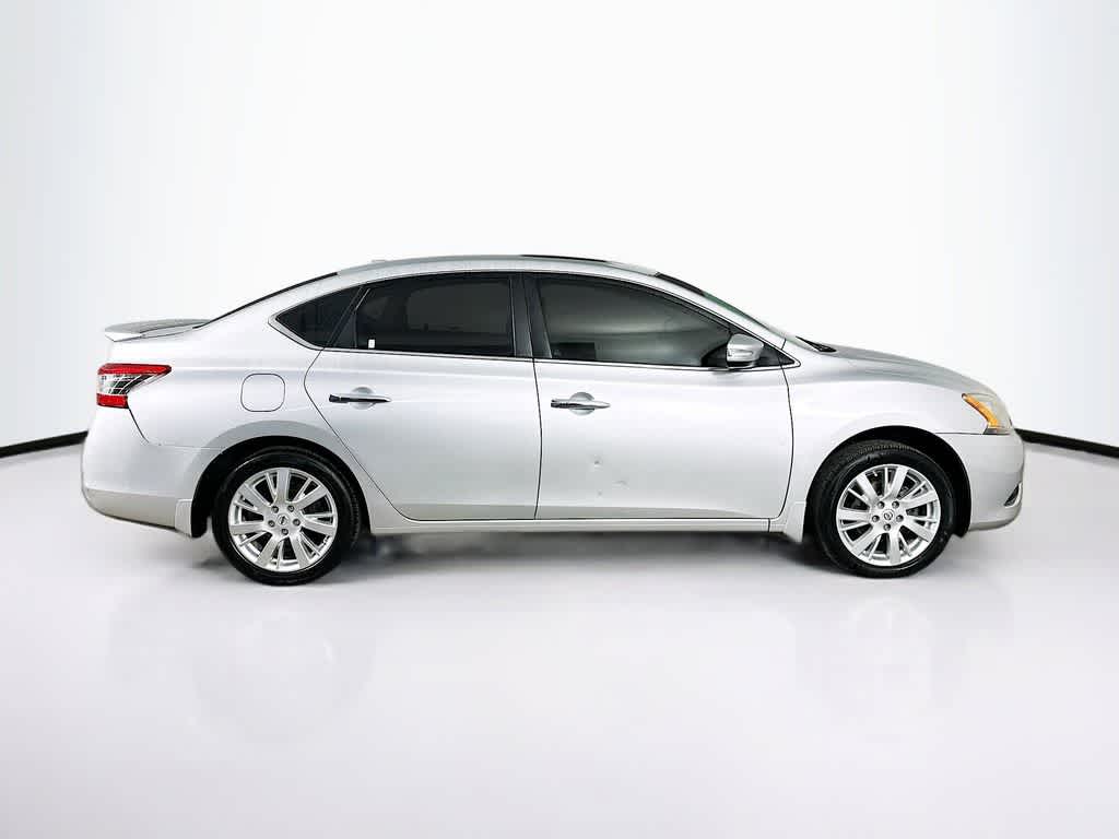 Thumbnail: 2014 Nissan Sentra - 25