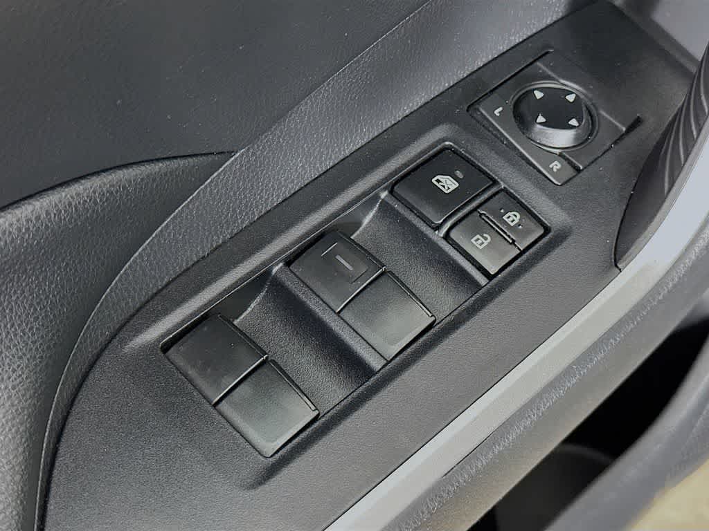 Thumbnail: 2019 Toyota RAV4 - 27