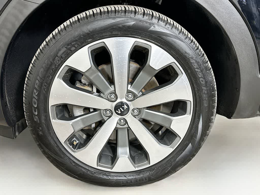 Thumbnail: 2021 Kia Telluride - 7