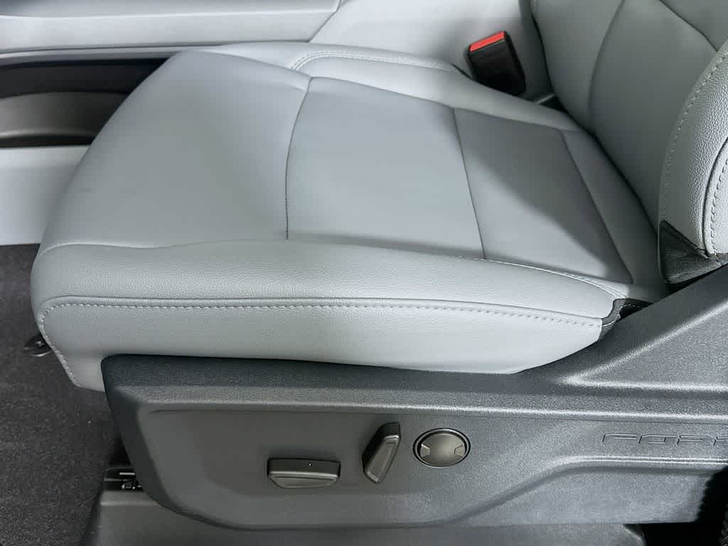 Thumbnail: 2025 Ford F-150 - 32