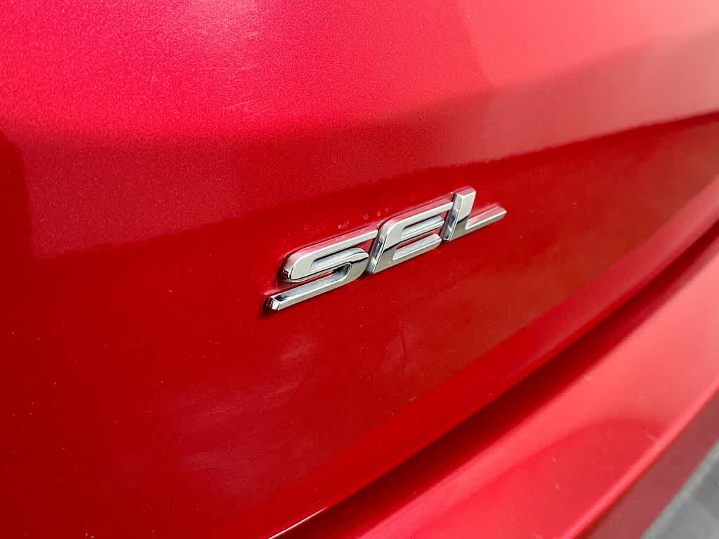 Thumbnail: 2022 Ford Edge - 7