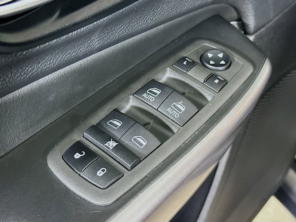 Thumbnail: 2022 Jeep Cherokee - 29