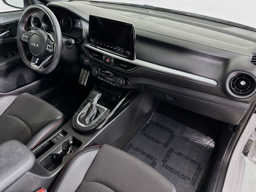 Thumbnail: 2024 Kia Forte - 33