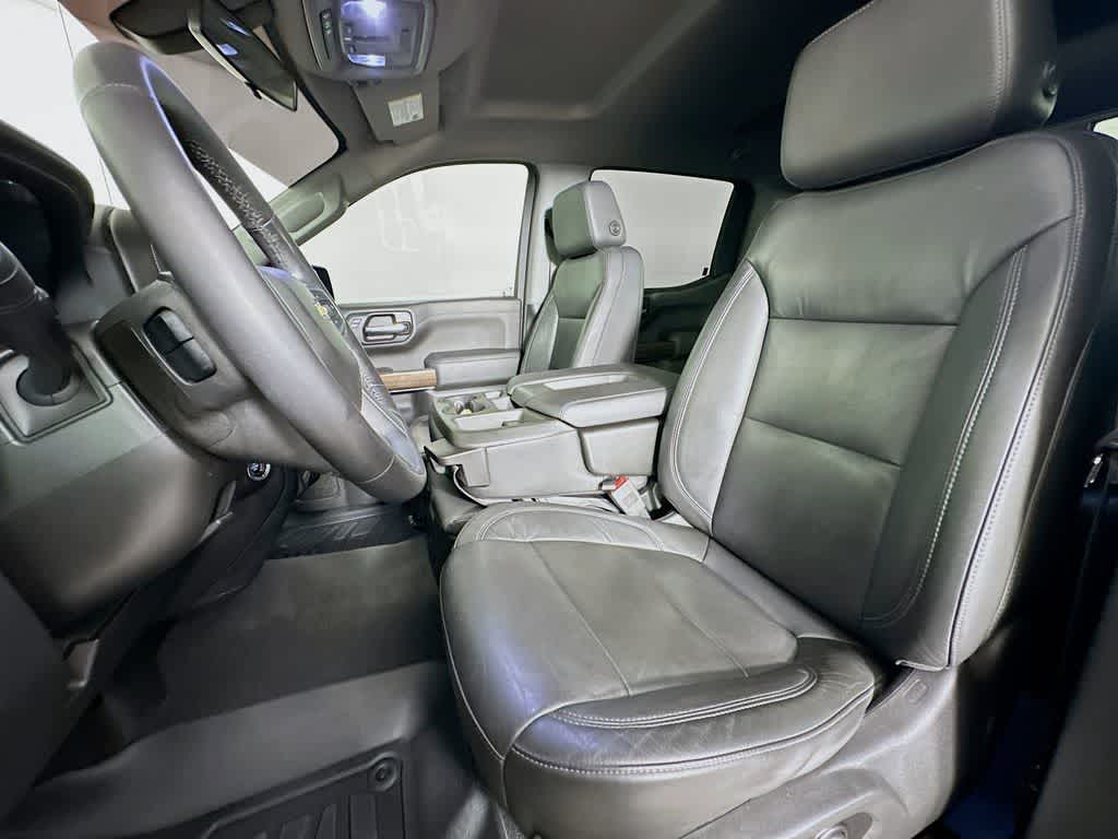 Thumbnail: 2020 Chevrolet Silverado 1500 - 12