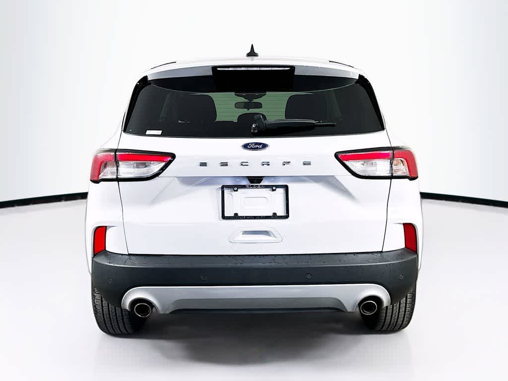 Thumbnail: 2022 Ford Escape - 5