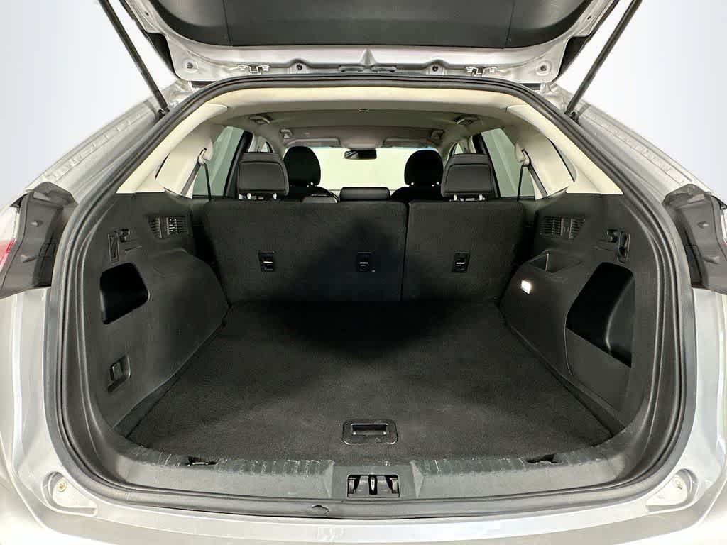 Thumbnail: 2019 Ford Edge - 21