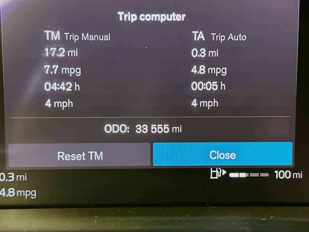 Thumbnail: 2023 Volvo XC40 - 19