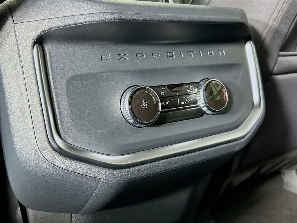 Thumbnail: 2025 Ford Expedition - 13