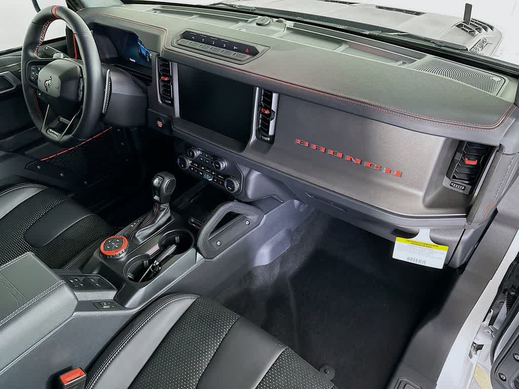 Thumbnail: 2025 Ford Bronco - 32