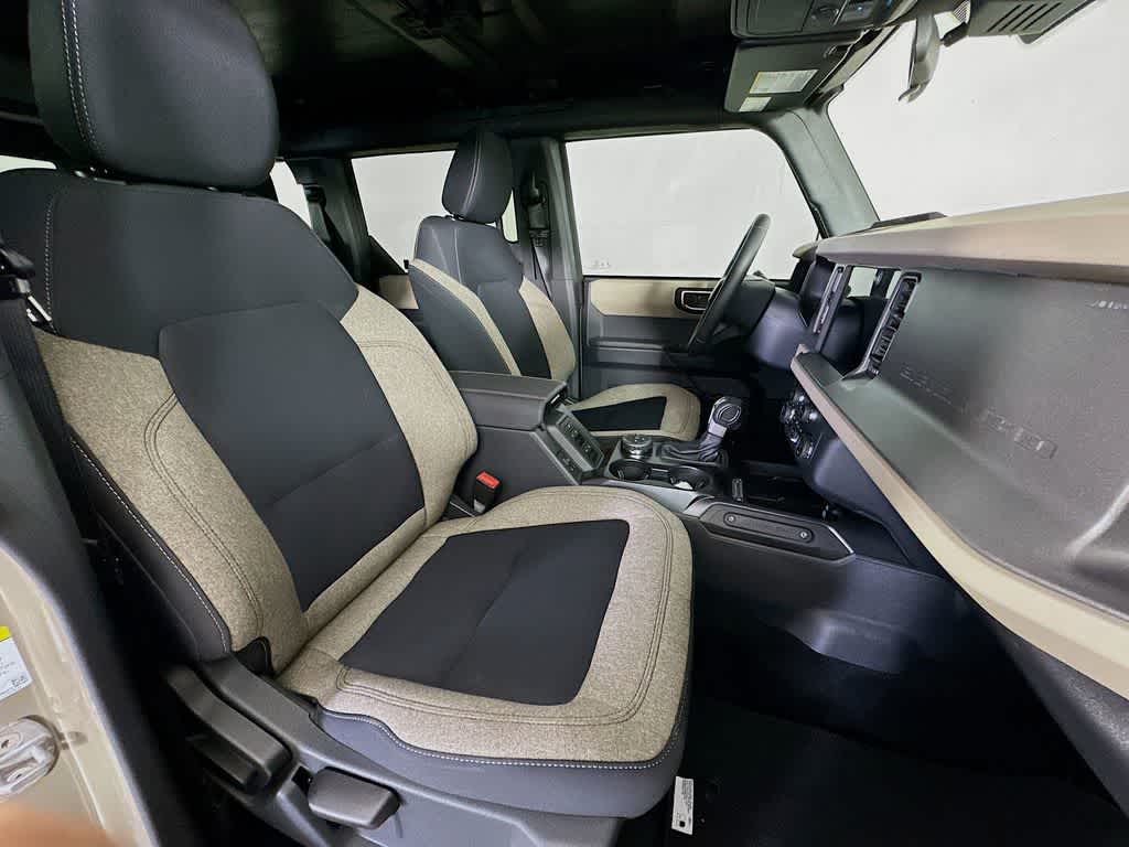 Thumbnail: 2025 Ford Bronco - 15