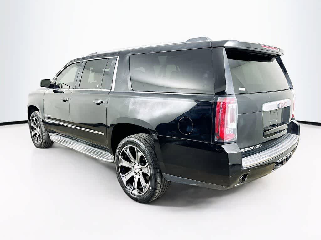 Thumbnail: 2016 GMC Yukon XL - 4