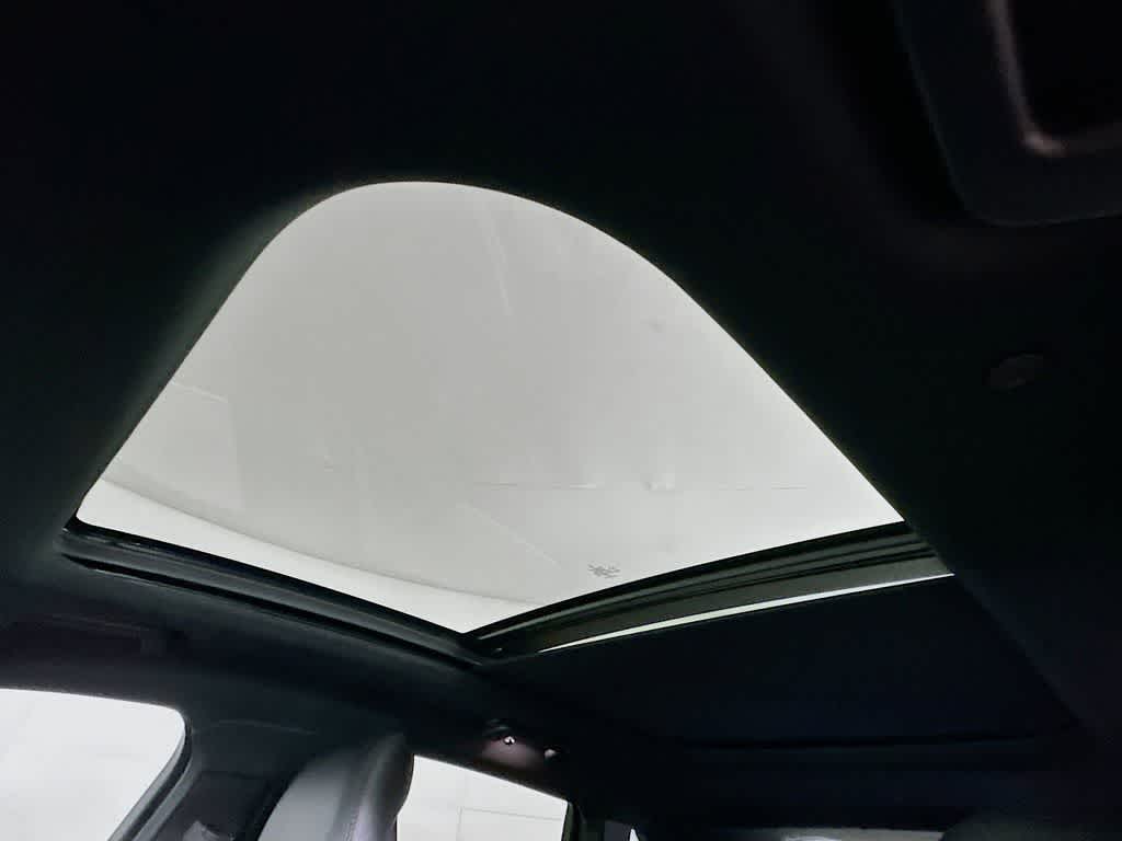 Thumbnail: 2019 Lincoln Nautilus - 32