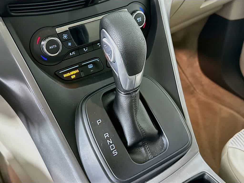 Thumbnail: 2015 Ford Escape - 19