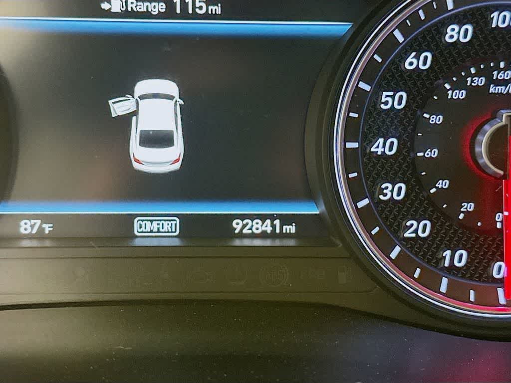 Thumbnail: 2019 Genesis G70 - 20