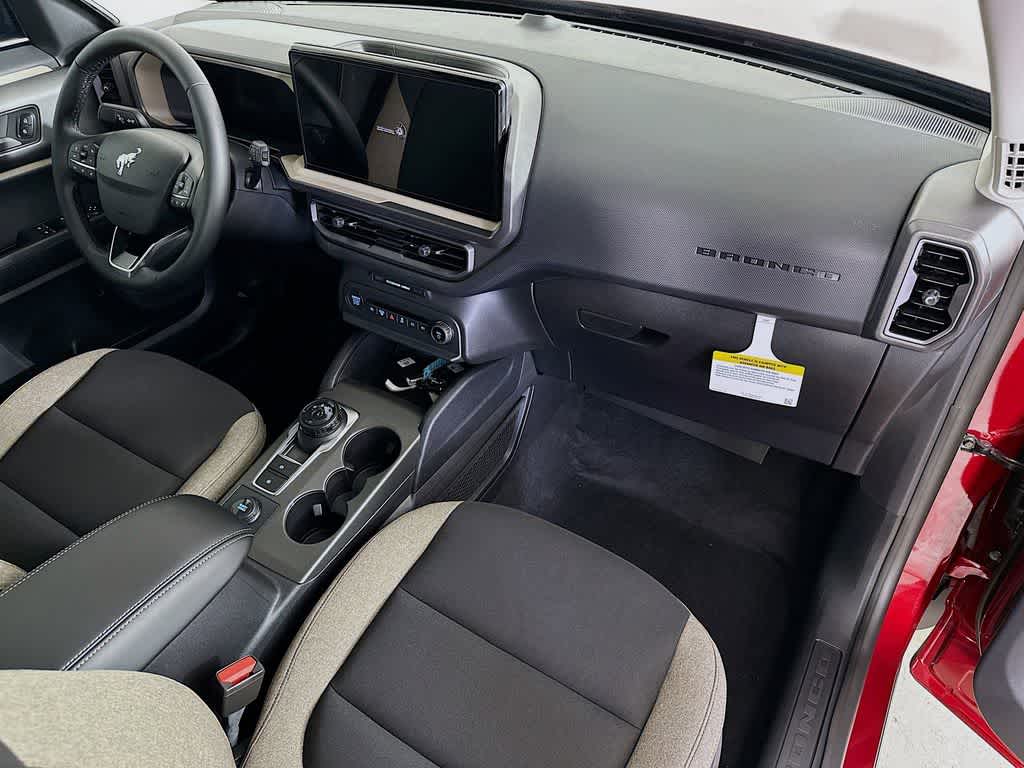 Thumbnail: 2025 Ford Bronco Sport - 31