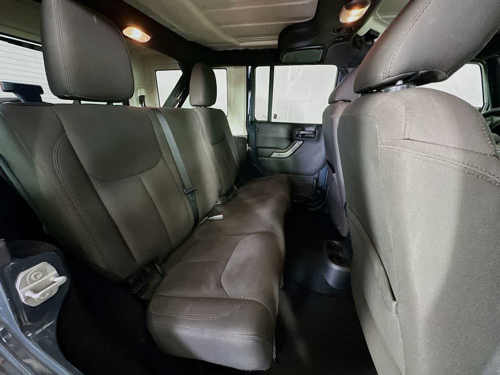 Thumbnail: 2017 Jeep Wrangler - 28