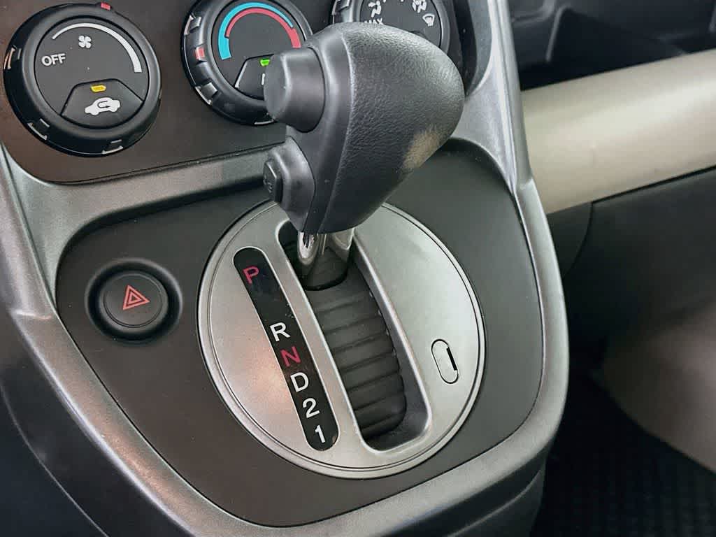 Thumbnail: 2011 Honda Element - 18