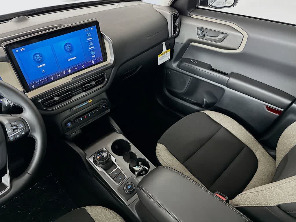 Thumbnail: 2025 Ford Bronco Sport - 11