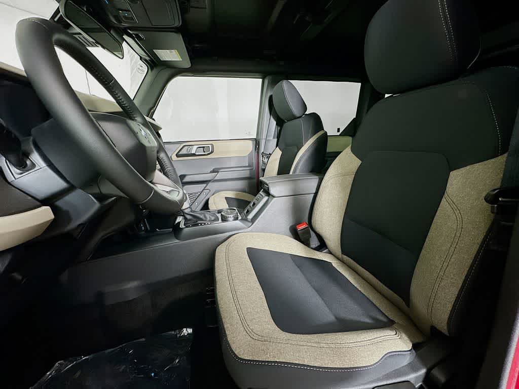 Thumbnail: 2025 Ford Bronco - 12