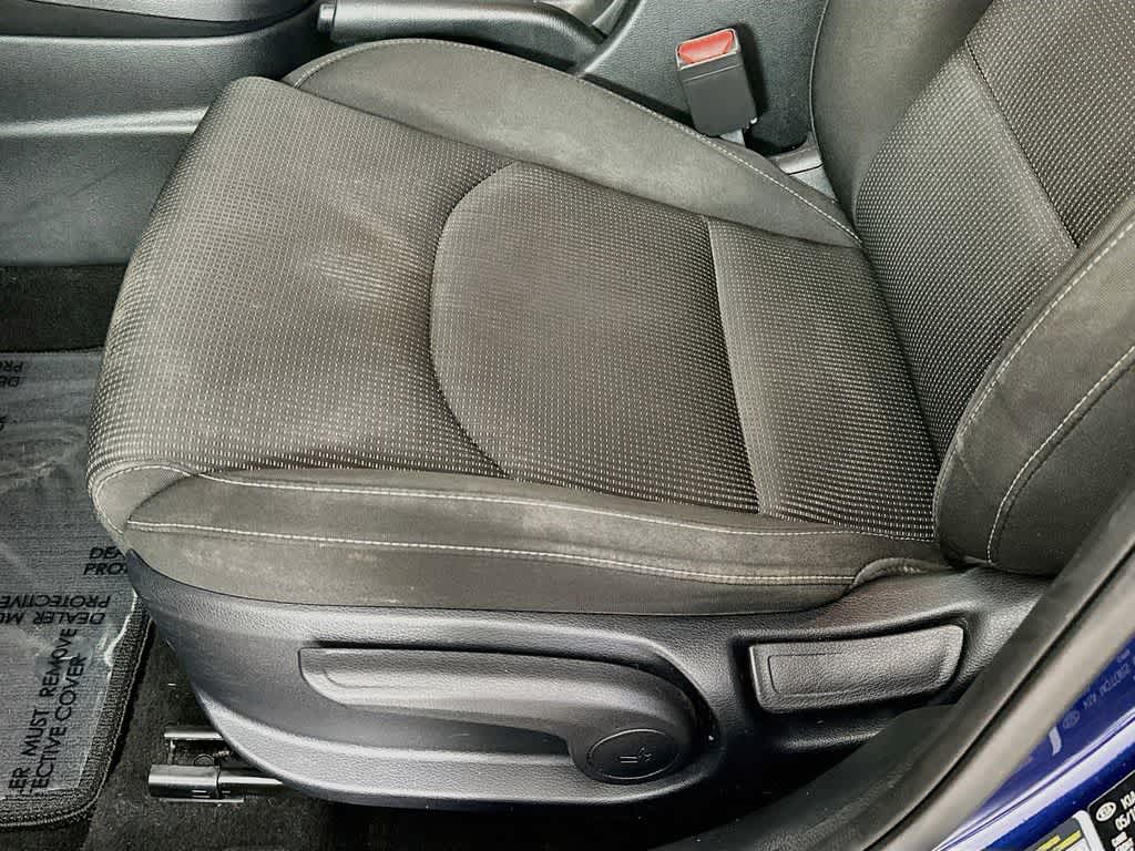 Thumbnail: 2019 Kia Forte - 28