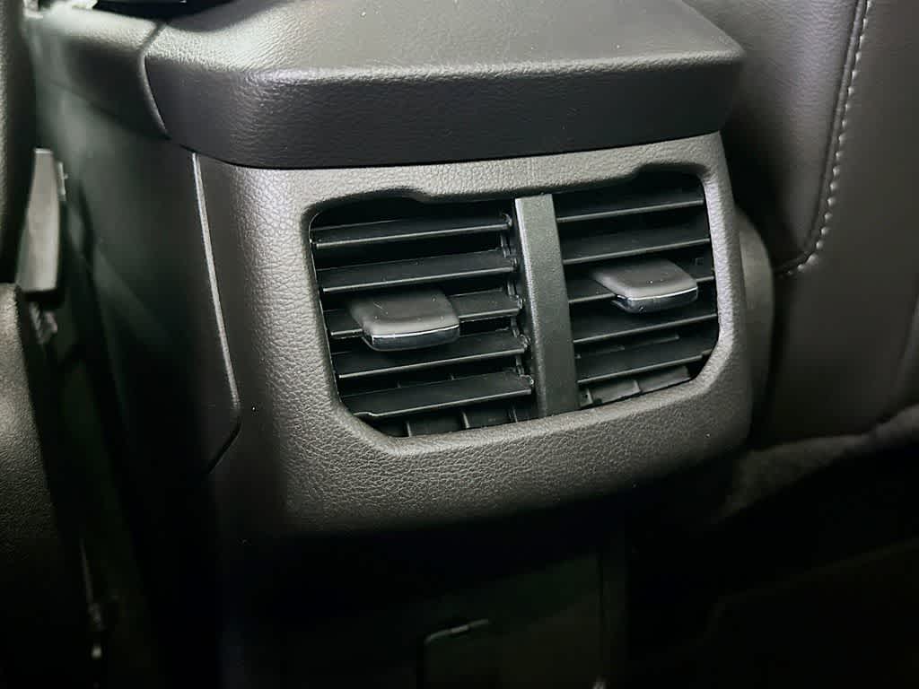 Thumbnail: 2015 Ford Fusion - 13