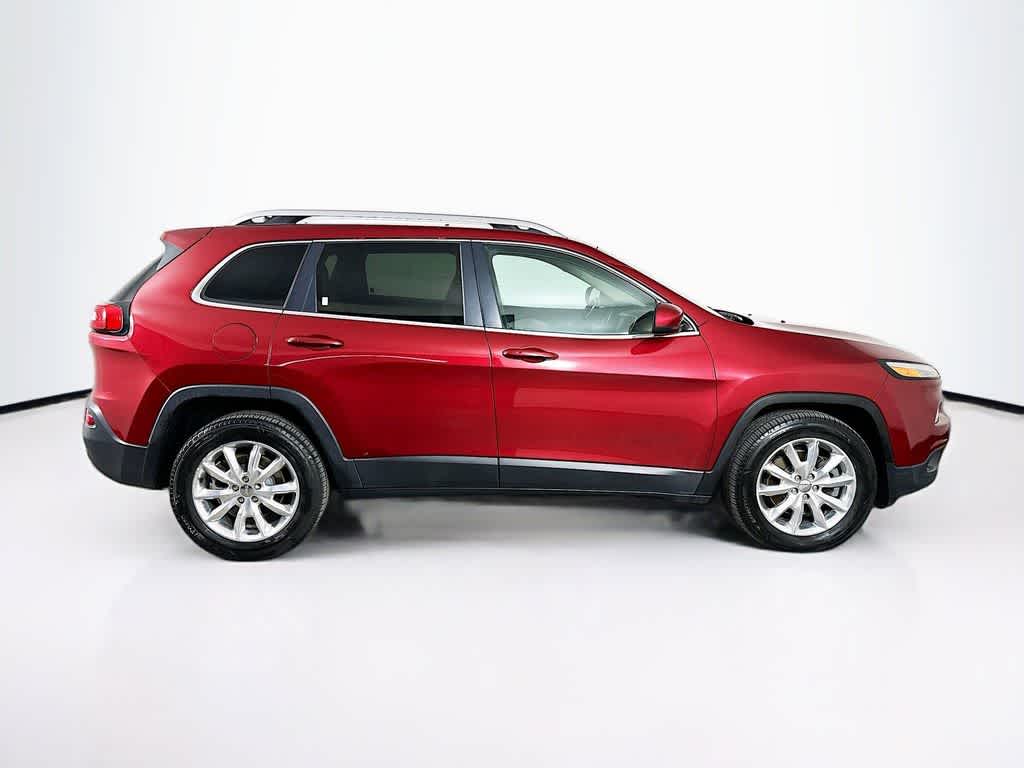 Thumbnail: 2016 Jeep Cherokee - 26