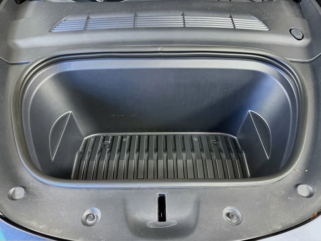 Thumbnail: 2024 Tesla Model Y - 8