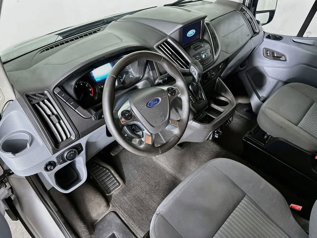 Thumbnail: 2017 Ford Transit Series - 2